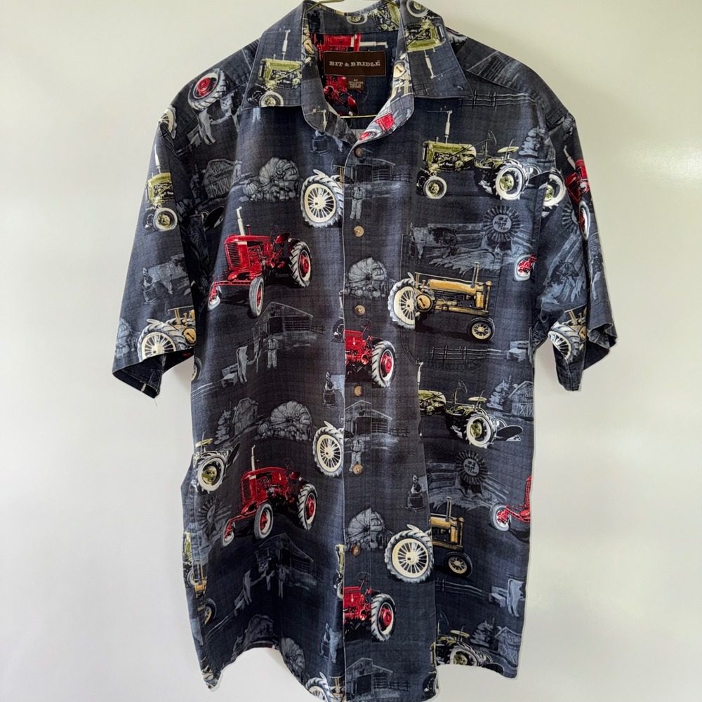 Bit & Bridle Mens Tractor Print Short Sleeve Button Down Shirt‎ Charcoal Medium